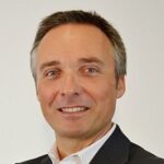 photo portrait de eric le roy, président de prescom, entreprise adhérente du geyvo ile de france, recrutement en temps partagé